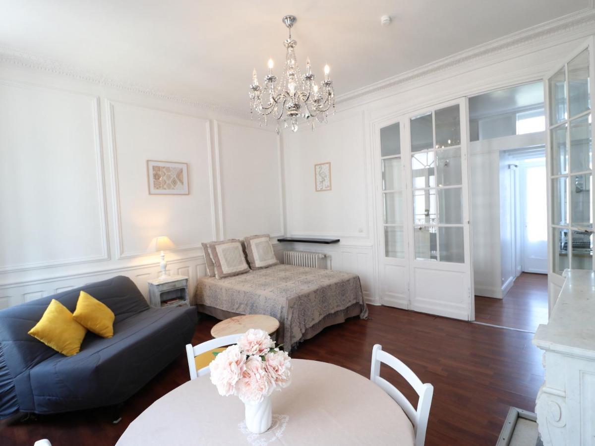 Bien Etre Immo Apartment Poitiers Bagian luar foto